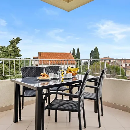 Kamenjak Center 4* פרמנטורה
