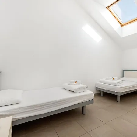 Aparthotel Kamenjak Center Premantura